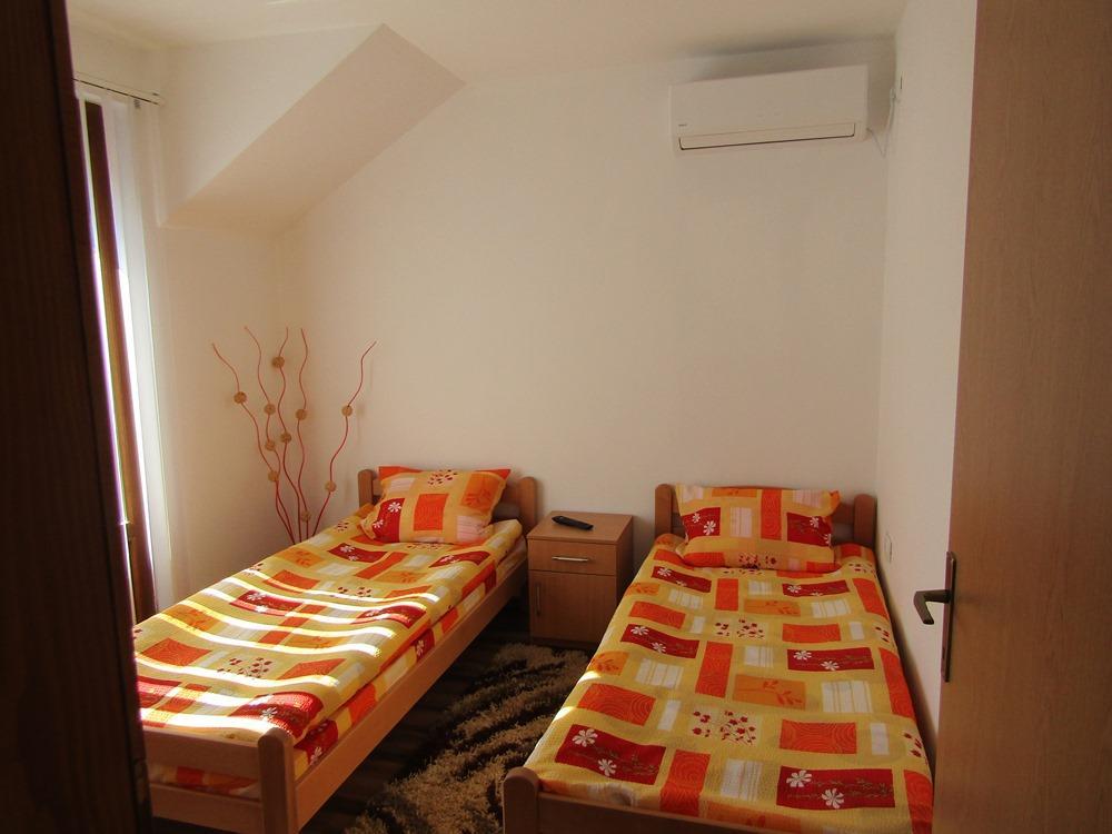 Apartment And Rooms Konak Вишеград Экстерьер фото