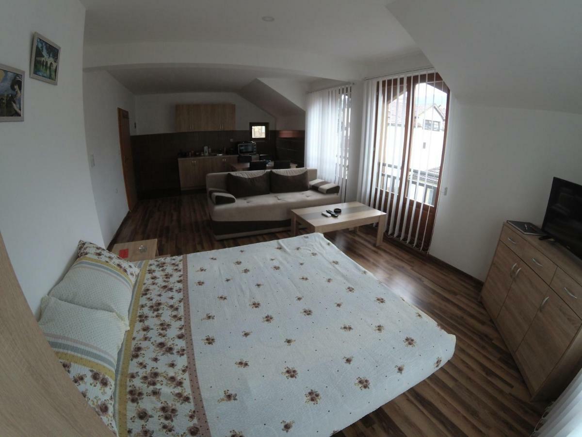 Apartment And Rooms Konak Вишеград Экстерьер фото